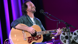 Eddie Vedder performs <i>A Star Is Born</i>'s "Maybe It's Time"